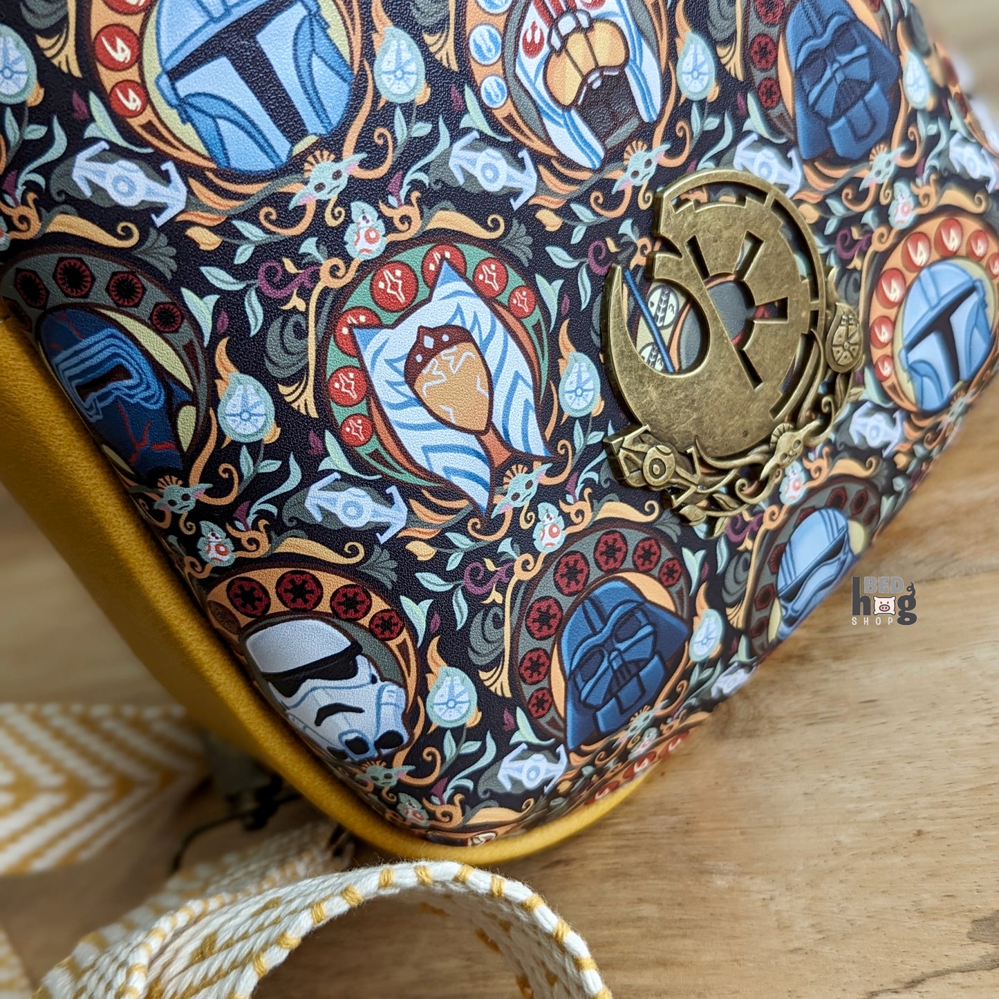 Nouveau Wars Sling