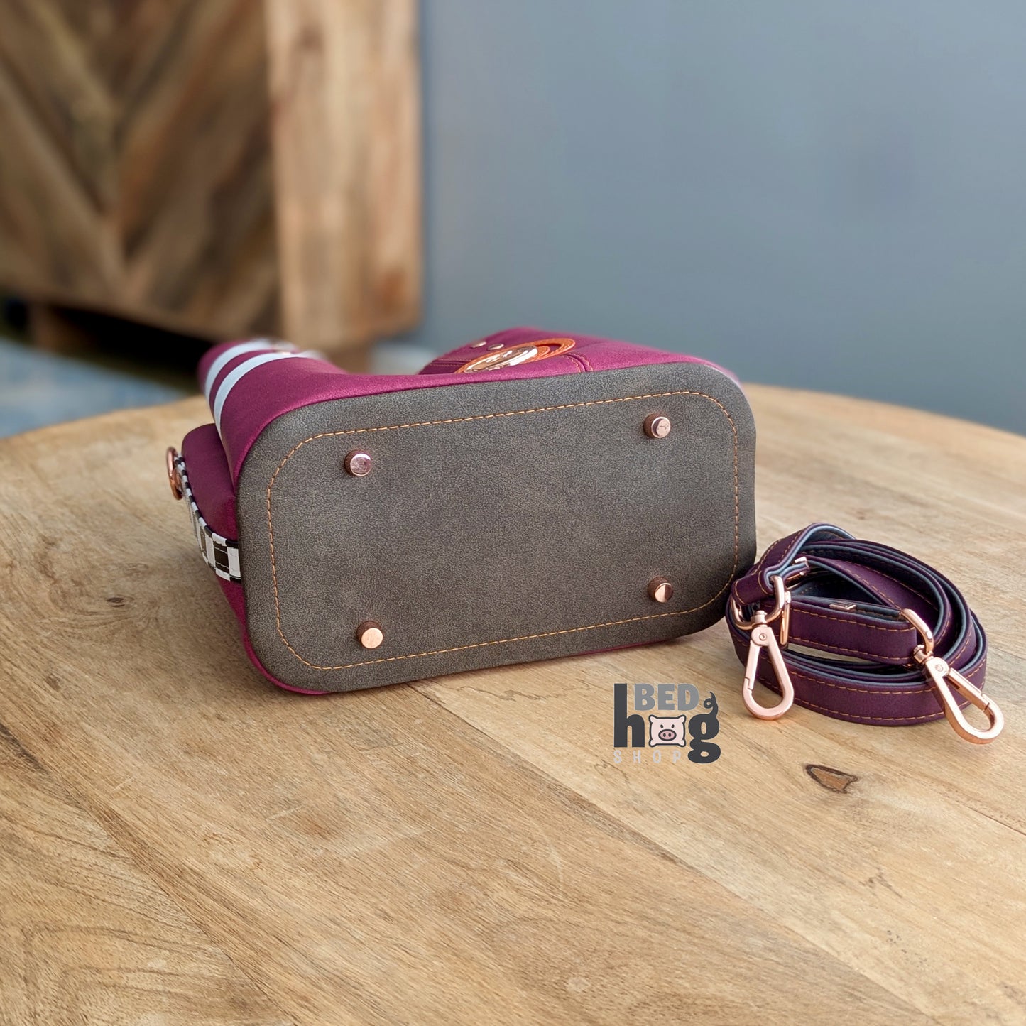 Make Your Mark Divided Handbag
