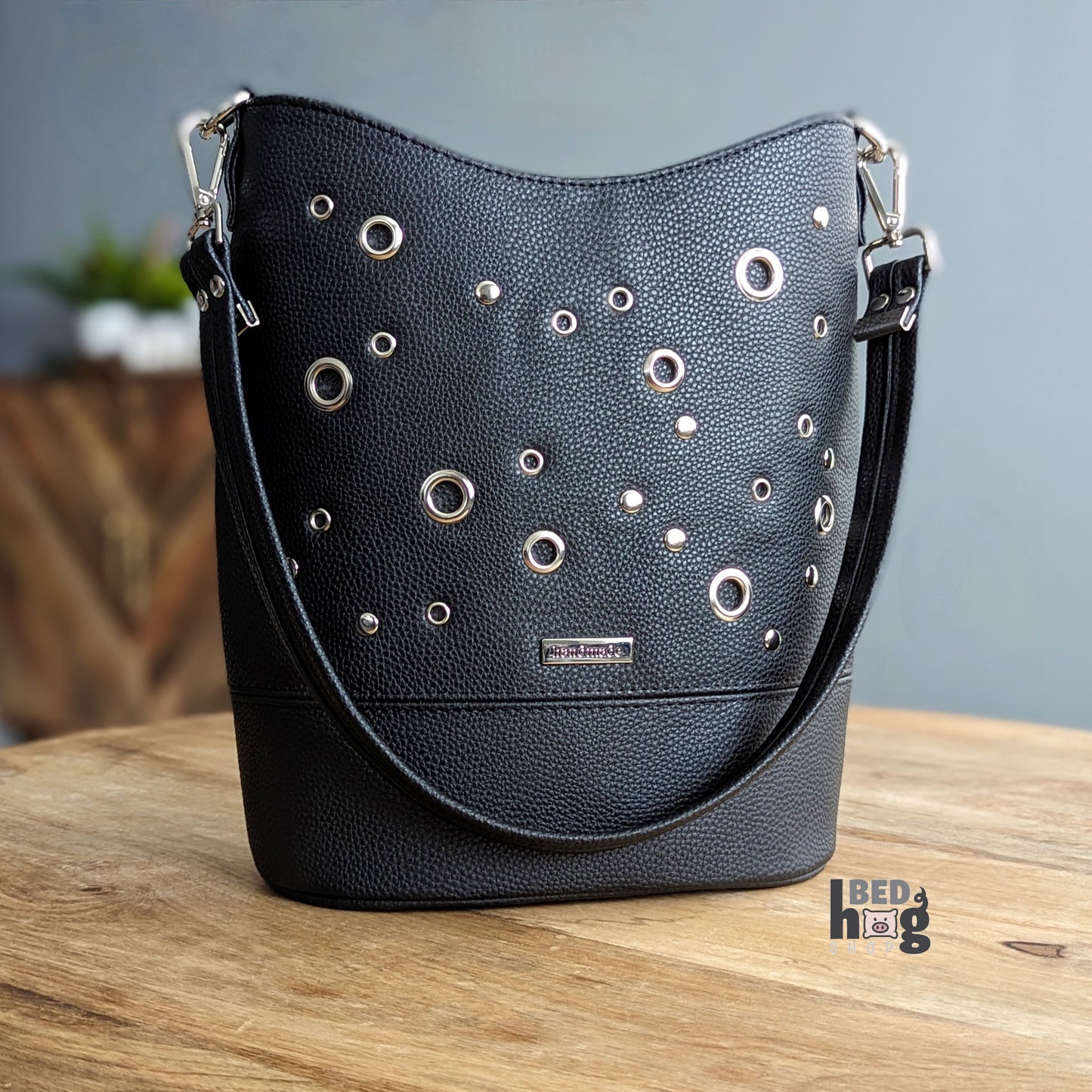 Belladonna Bucket Bag