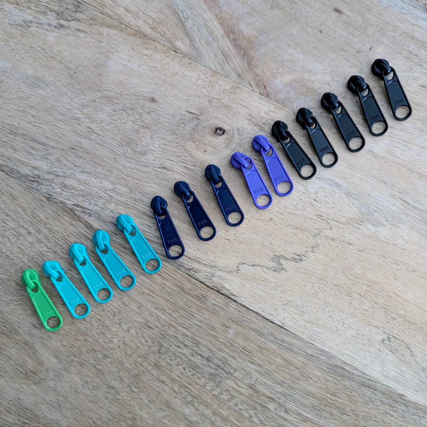 Destash Lot of 15 zipper pulls -- #4.5