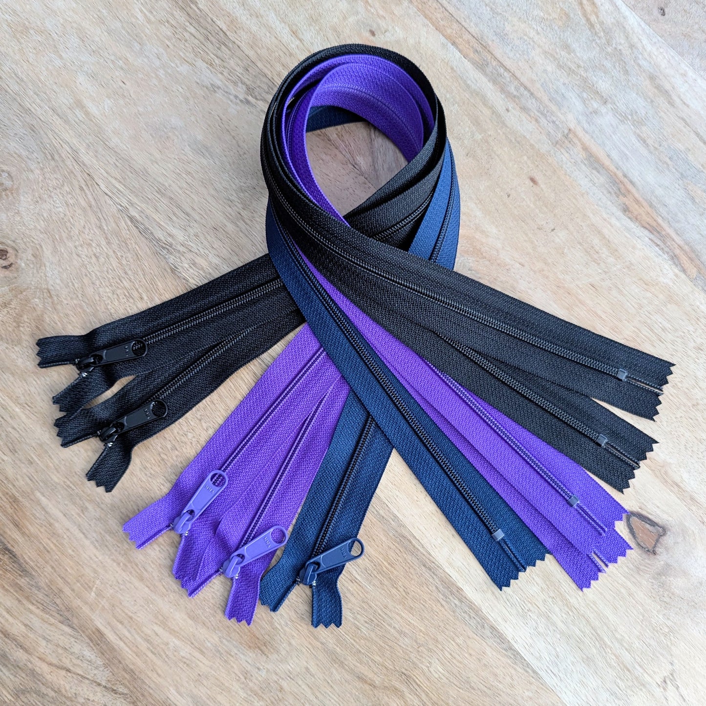 Destash Lot of 5 Zippers - 24" nylon closed-end zippers in Assorted Colors